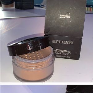 laura mercier powder